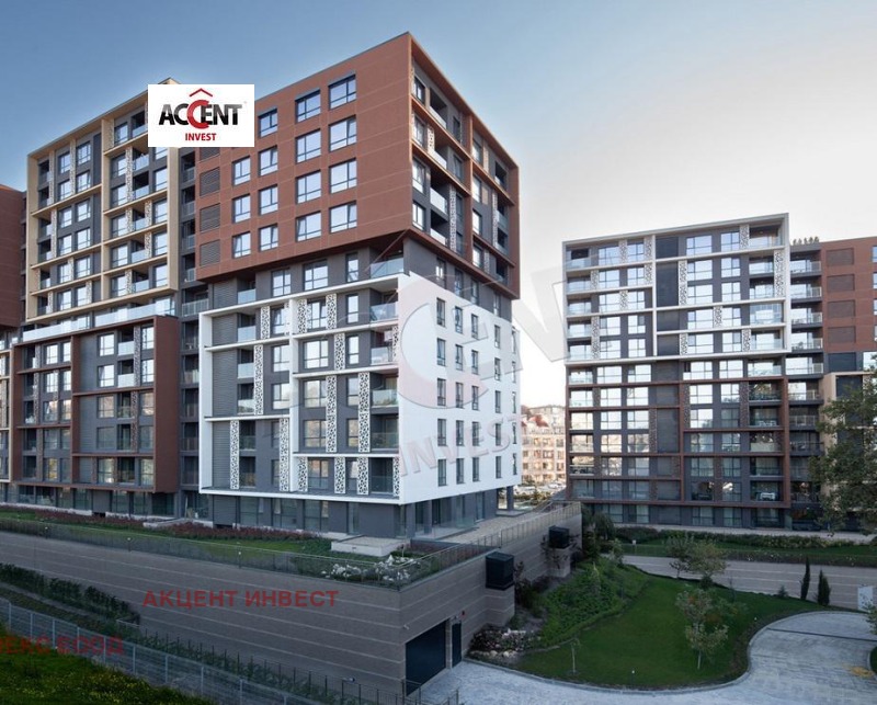 En venta  Estudio Varna , Briz , 36 metros cuadrados | 79852086