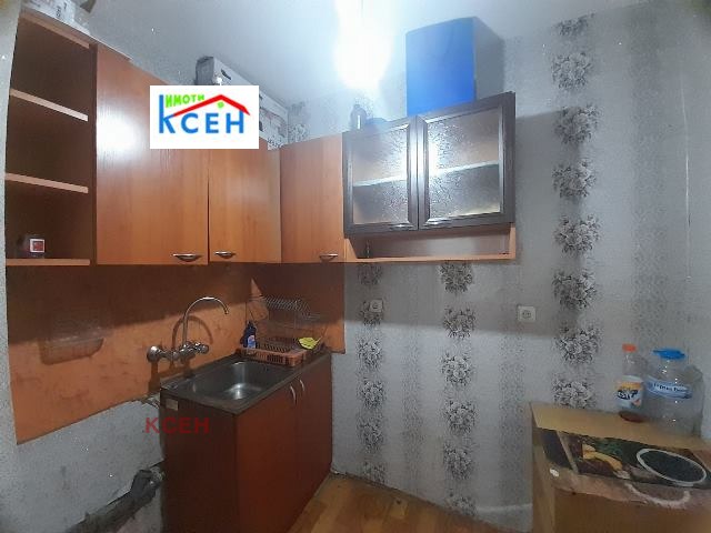 Продава 2-СТАЕН, гр. Търговище, Център, снимка 5 - Aпартаменти - 47600518