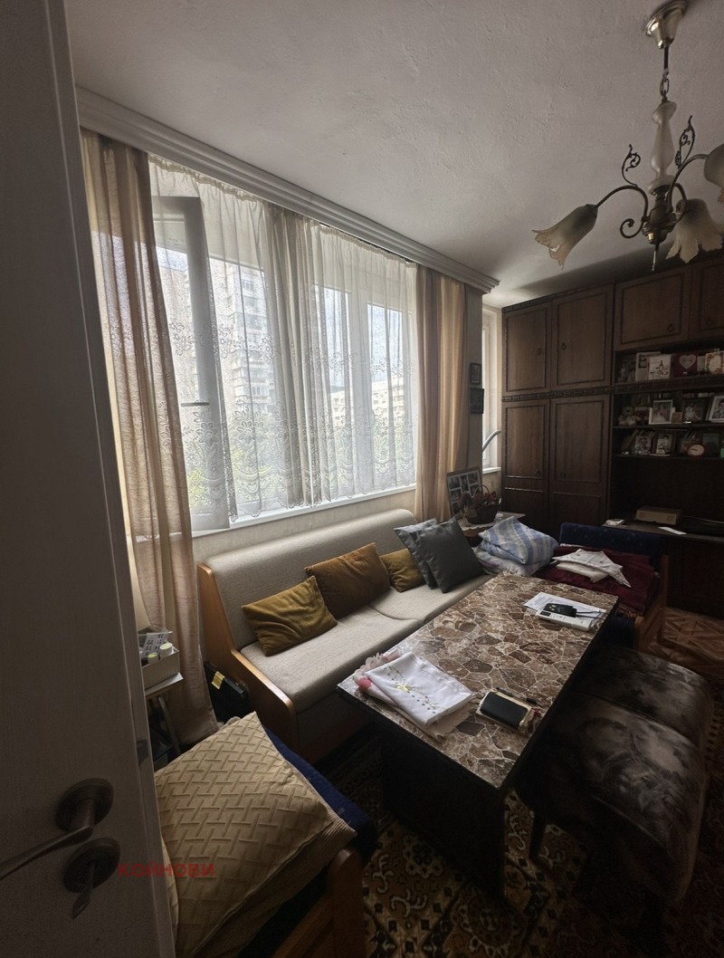 Продава 2-СТАЕН, град Стара Загора, Център • 90000 € / 176024.70 лв. • 82169528 1