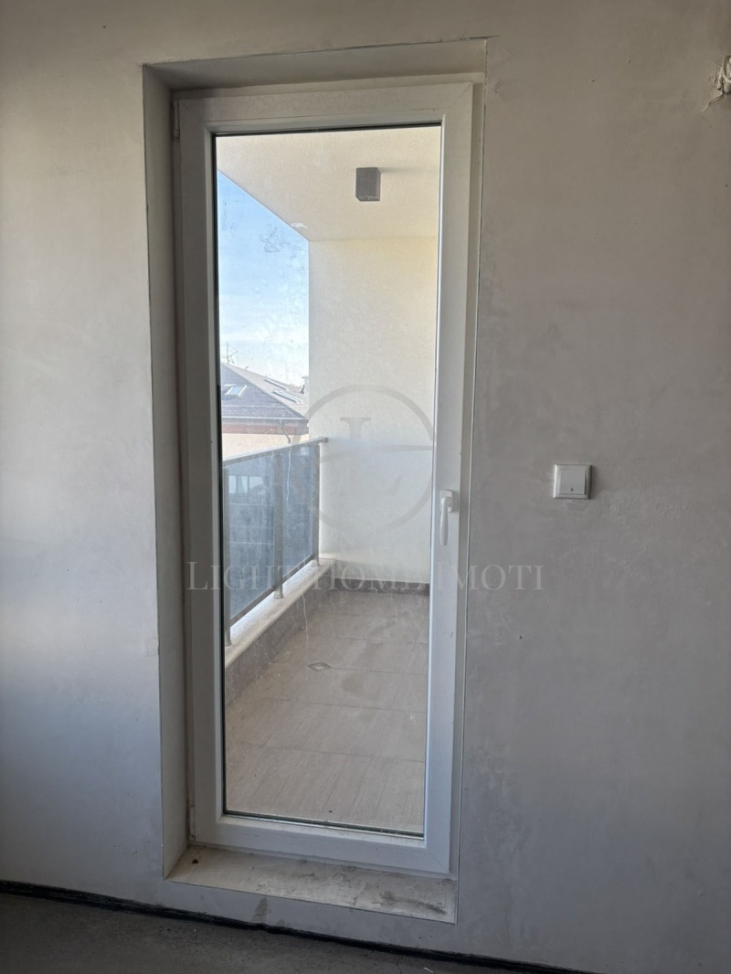 Продава 2-СТАЕН, гр. Пловдив, Остромила, снимка 4 - Апартаменти - 52461104