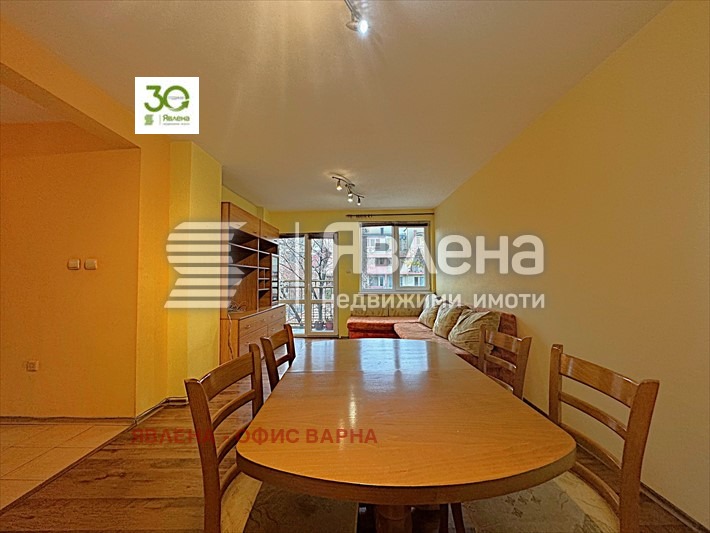 Продава 3-СТАЕН, гр. Варна, Колхозен пазар, снимка 2 - Aпартаменти - 48420536