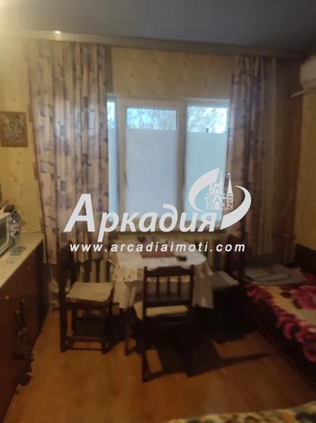 Продава 3-СТАЕН, гр. Пловдив, Тракия, снимка 2 - Aпартаменти - 49581331