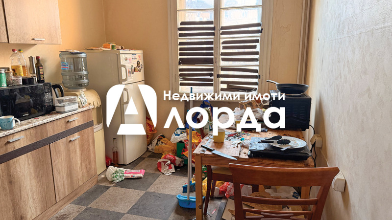 Продава МНОГОСТАЕН, гр. София, Център, снимка 4 - Апартаменти - 53493522