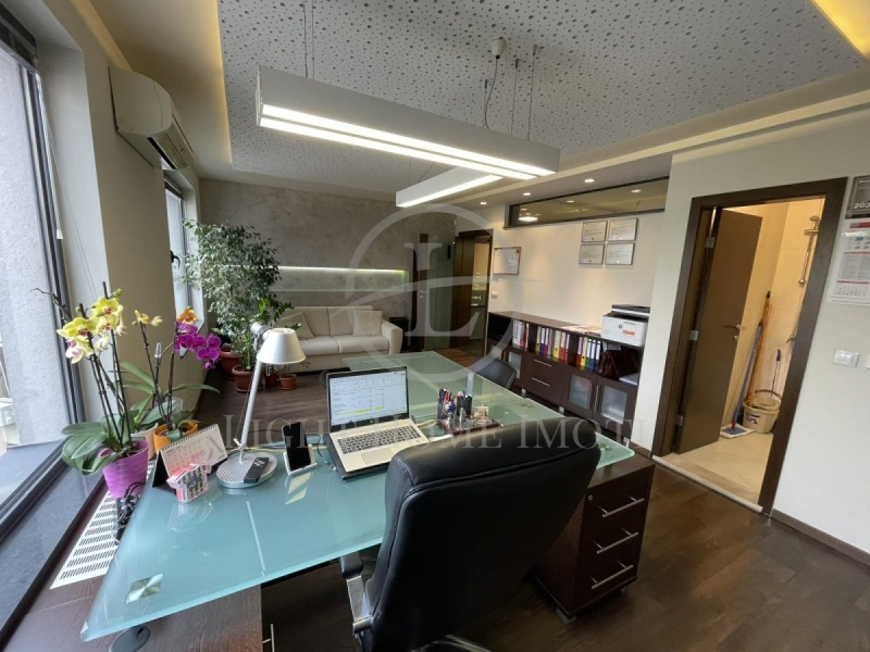 Na sprzedaż  Biuro Plowdiw , Centar , 101 mkw | 67237348 - obraz [3]