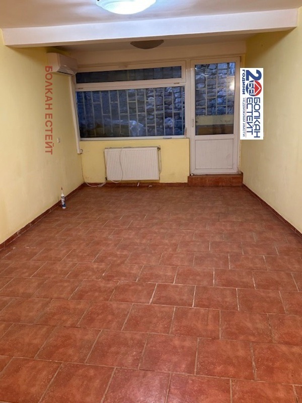 Продава КЪЩА, гр. Велико Търново, Асенов, снимка 11 - Къщи - 53246420