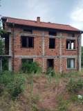 Продава КЪЩА, област Пловдив, с. Татарево • 33500 € / 65520.31 лв. • 82533284 1