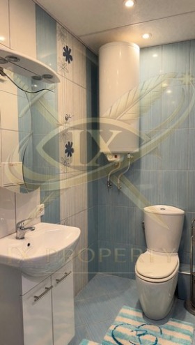 Продава МНОГОСТАЕН, гр. Бургас, Лазур, снимка 4 - Апартаменти - 54930164