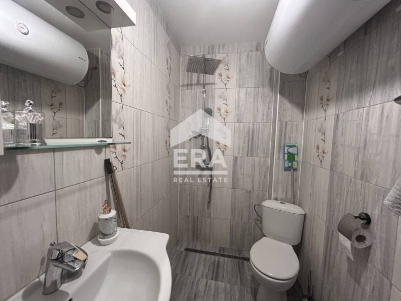 Продава  Къща град Варна , Изгрев , 260 кв.м | 69361336 - изображение [15]