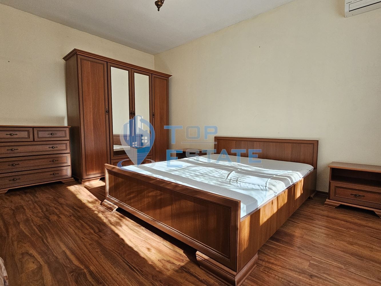 Продава 3-СТАЕН, гр. Велико Търново, Бузлуджа, снимка 4 - Апартаменти - 52800664