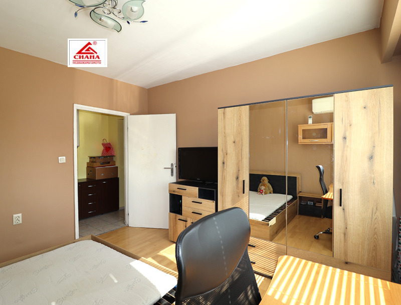 Na prodej  1 ložnice Ruse , Rodina 1 , 64 m2 | 88755382 - obraz [7]