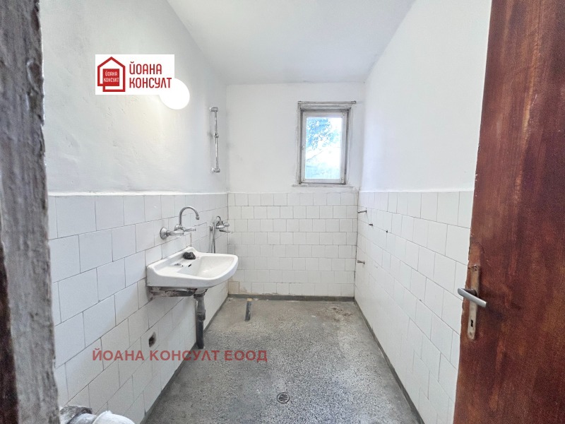 In vendita  2 camere da letto Pleven , Shirok tsentar , 100 mq | 85251681 - Immagine [9]