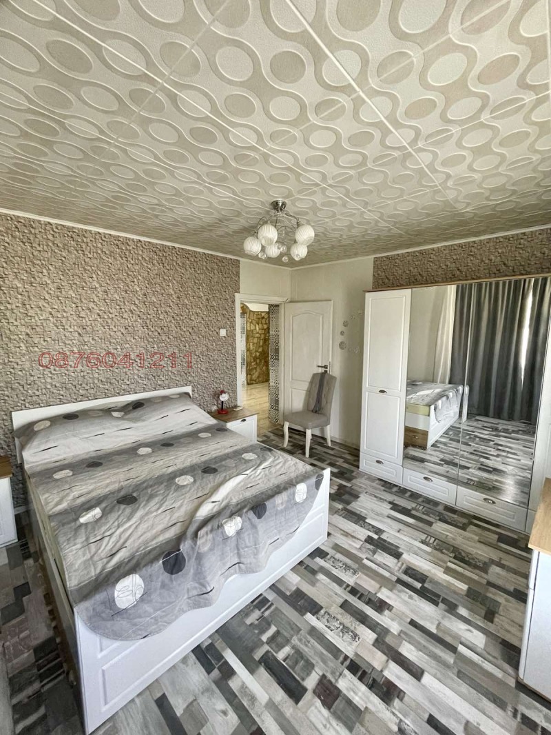 Продава КЪЩА, с. Царевци, област Варна, снимка 9 - Къщи - 48137530