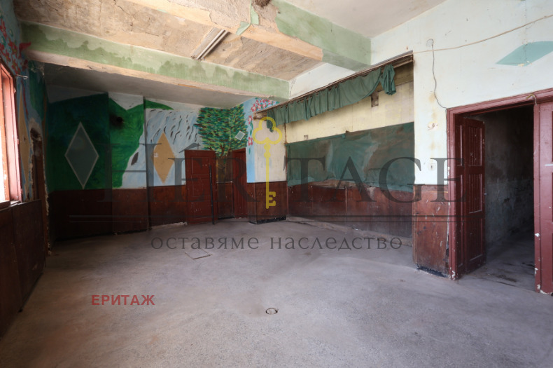 Продава КЪЩА, гр. Ботевград, област София област, снимка 8 - Къщи - 53339791