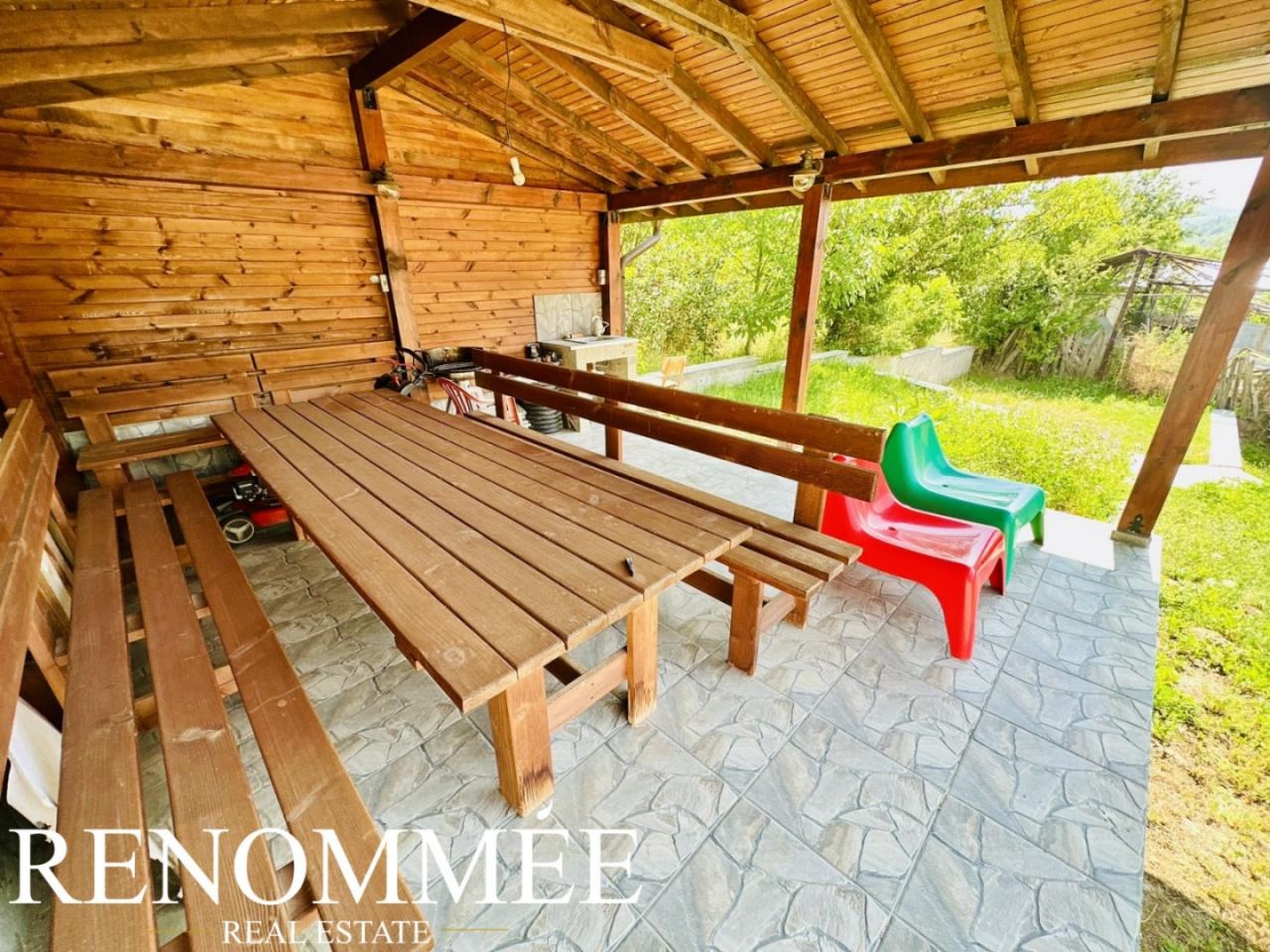 Продава КЪЩА, с. Осоица, област София област, снимка 14 - Къщи - 55136263