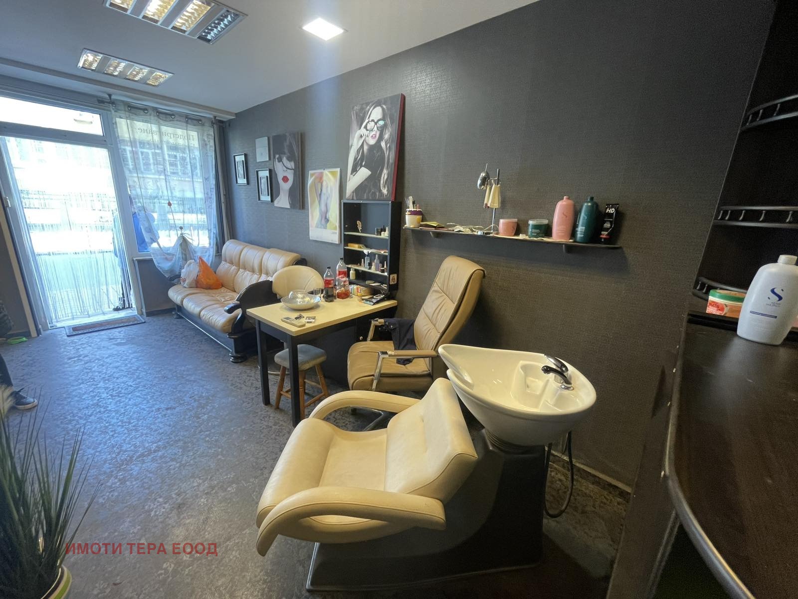 Продава МАГАЗИН, гр. Варна, Погреби, снимка 10 - Магазини - 54226649