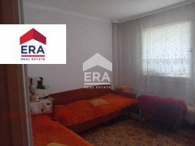 2 slaapkamers Tri tsjutsjura - sever, Stara Zagora 2