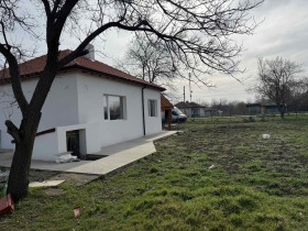 Hus Kardam, region Dobrich 1