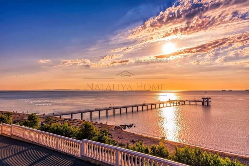 En venta  1 dormitorio Burgas , Izgrev , 65 metros cuadrados | 51702758 - imagen [9]