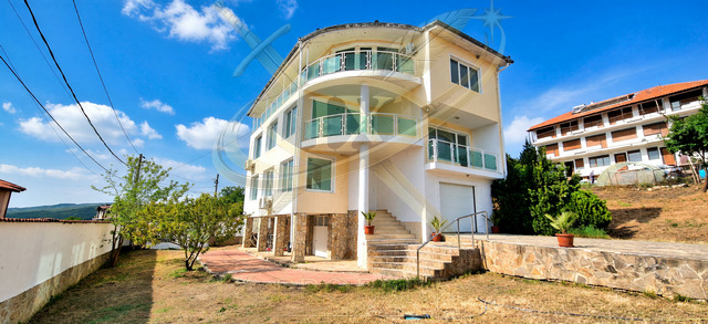 Продава КЪЩА, с. Кошарица, област Бургас