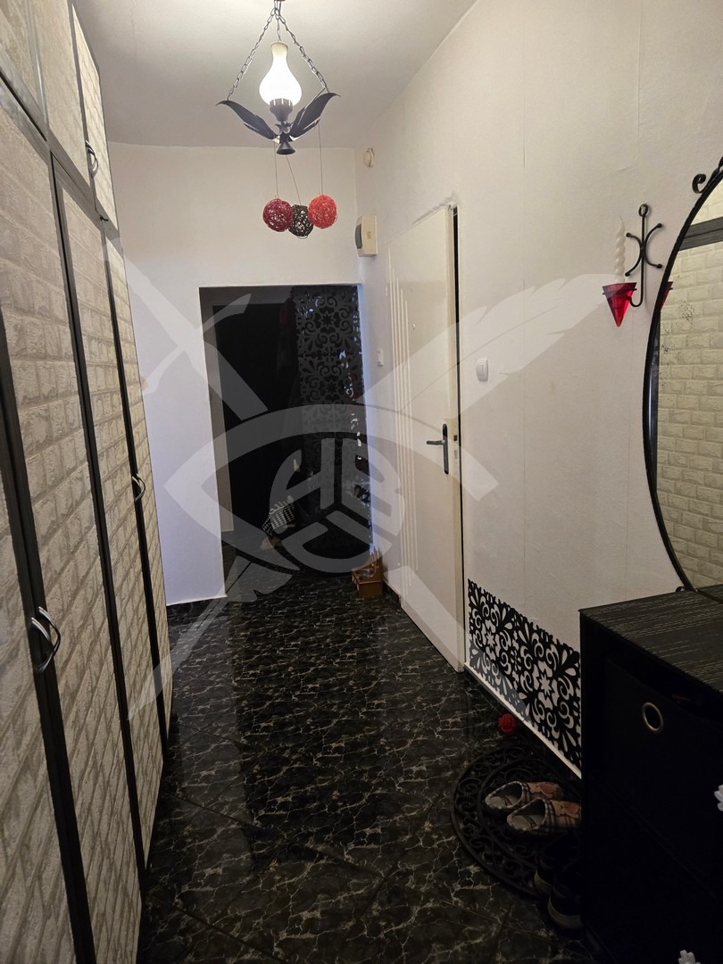Продава 3-СТАЕН, гр. Перник, Изток, снимка 6 - Апартаменти - 54158624
