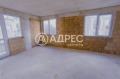 Продава МНОГОСТАЕН, гр. Варна, Център, снимка 1