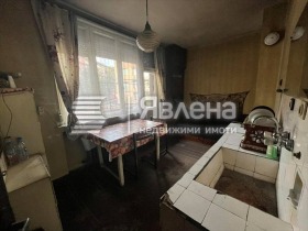 2 slaapkamers Idealen tsentar, Blagoevgrad 7