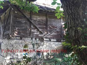 Продажба на имоти в с. Боженците, област Габрово — страница 2 - изображение 15 