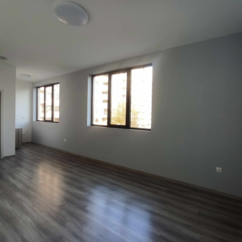 En venta  Estudio Plovdiv , Jristo Smirnenski , 56 metros cuadrados | 72049115 - imagen [2]