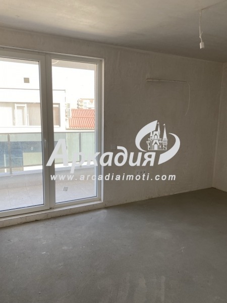 Eladó  2 hálószobás Plovdiv , Komatevski vazel , 114 négyzetméter | 70359400 - kép [5]