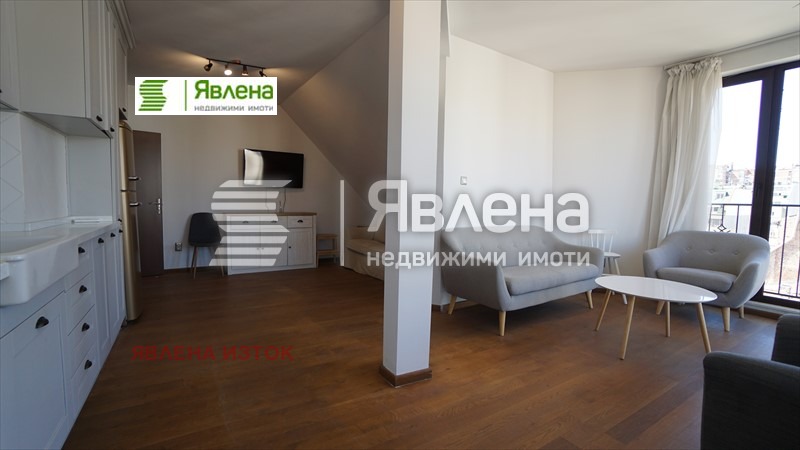 Продава 3-СТАЕН, гр. София, Център, снимка 3 - Апартаменти - 54152307