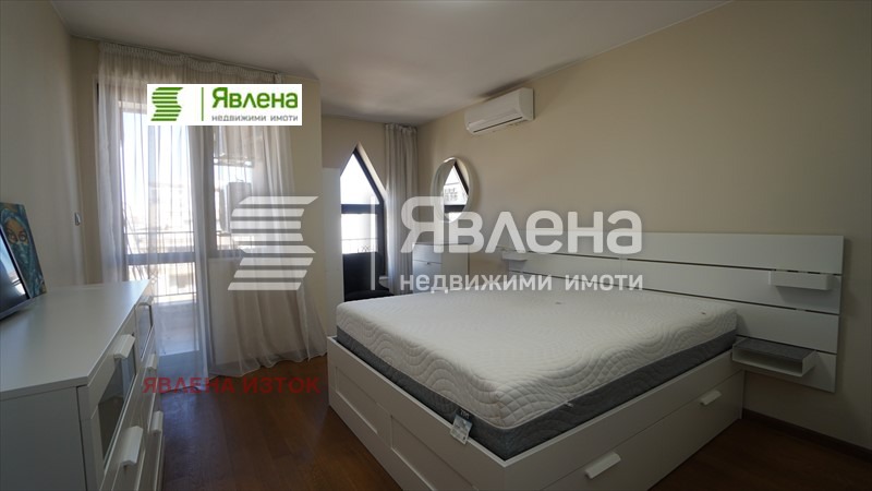 Продава 3-СТАЕН, гр. София, Център, снимка 4 - Апартаменти - 54152307