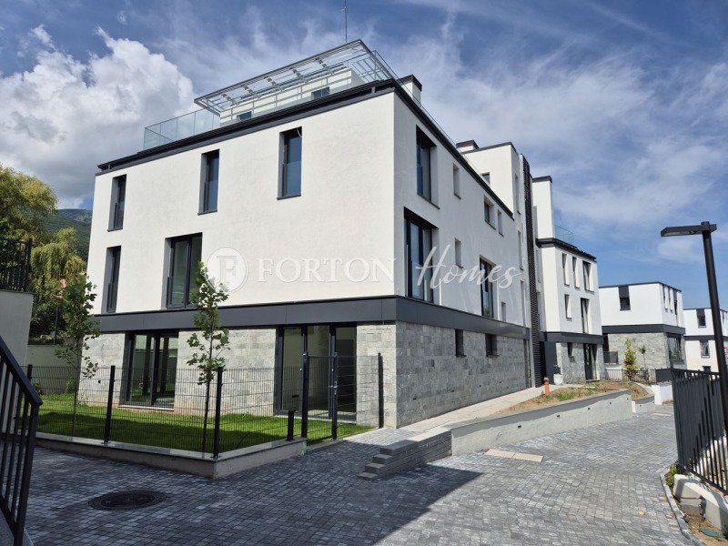Eladó  3+ hálószoba Sofia , Dragalevci , 317 négyzetméter | 45406640