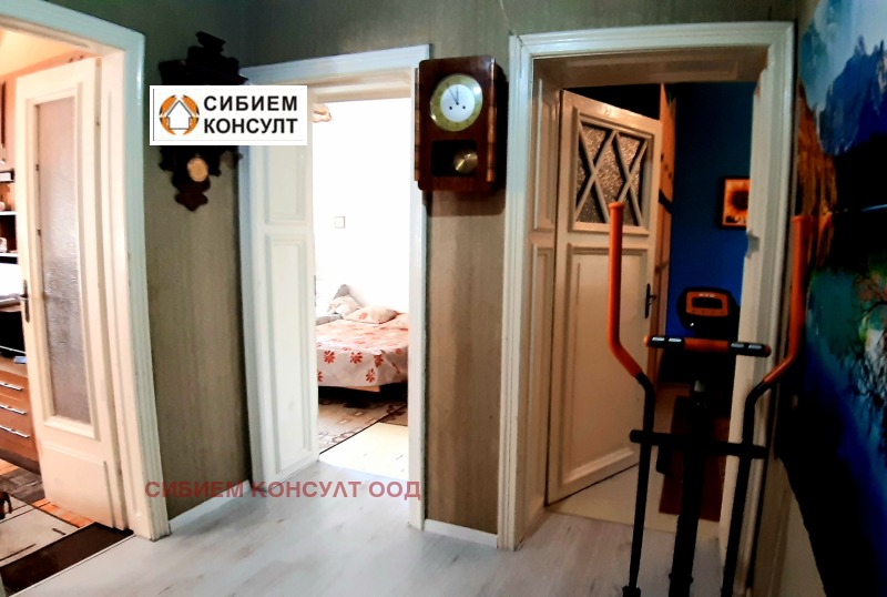 Продава  Офис град София , Център , 86 кв.м | 72474719