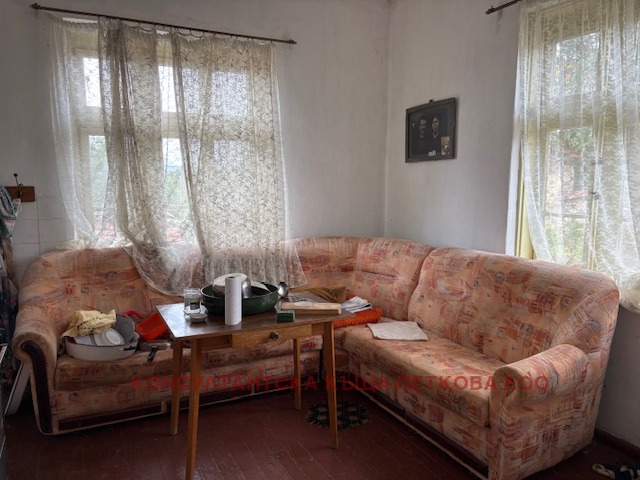 Продава  Къща област Ловеч , с. Дойренци , 116 кв.м | 41855230 - изображение [7]