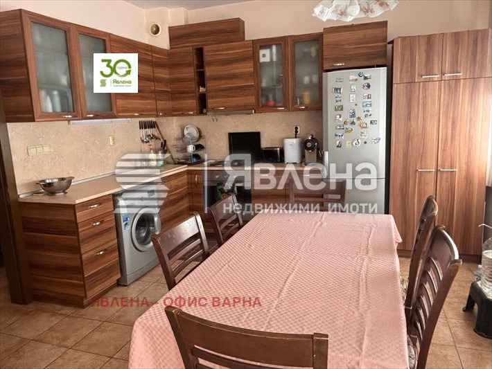 Продава КЪЩА, гр. Варна, м-т Долна Трака, снимка 2 - Къщи - 55533983
