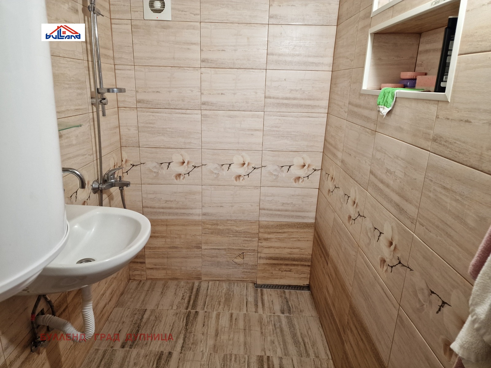 Продава КЪЩА, с. Бистрица, област Кюстендил, снимка 2 - Къщи - 45992556