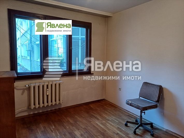 Na prodej  1 ložnice Sofia , Borovo , 65 m2 | 29704094 - obraz [3]