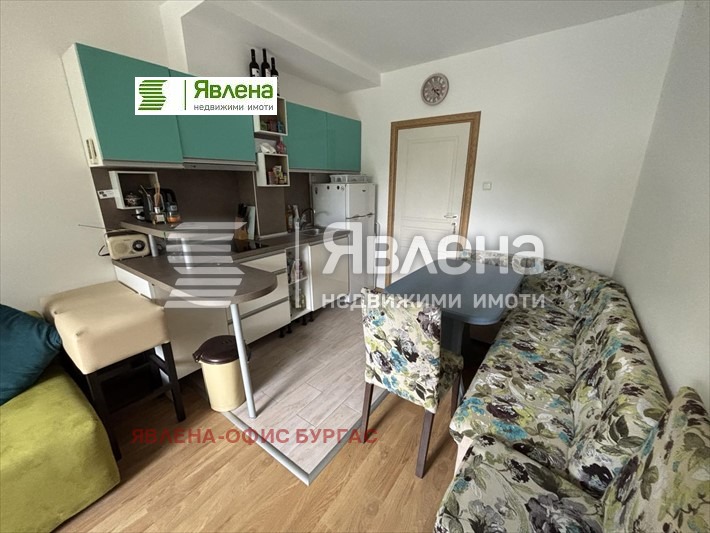 En venta  2 dormitorios región Burgas , k.k. Slanchev bryag , 93 metros cuadrados | 62063702 - imagen [4]