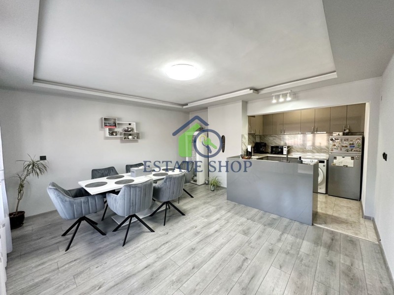 Продава 3-СТАЕН, гр. Пловдив, Кючук Париж, снимка 2 - Апартаменти - 52845711