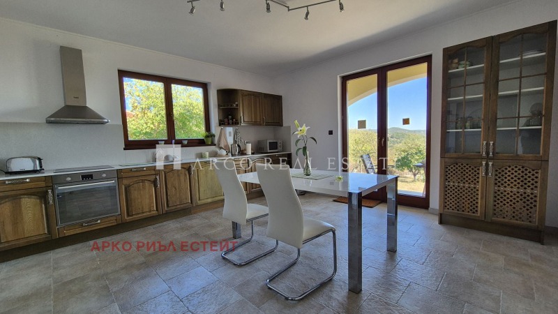 Te koop  Huis regio Sofia , Podgorie , 390 m² | 86379327 - afbeelding [12]