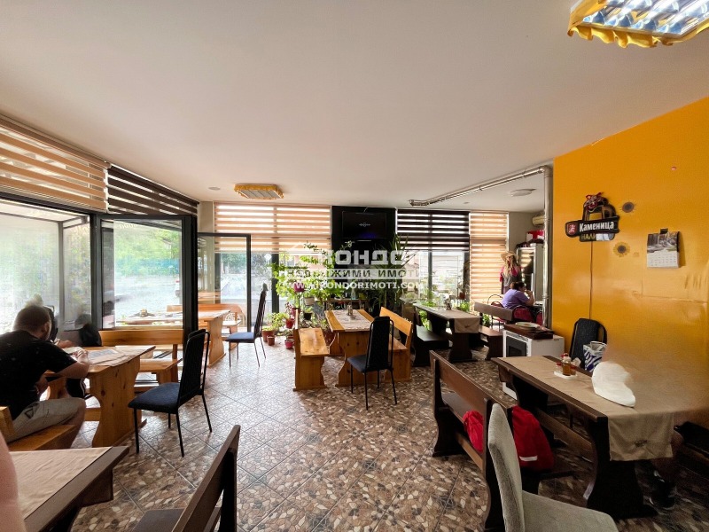Продава  Заведение град Пловдив , Център , 183 кв.м | 57456837 - изображение [3]