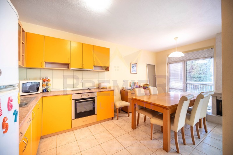 Продава  Хотел област Добрич , гр. Балчик , 1440 кв.м | 45719882