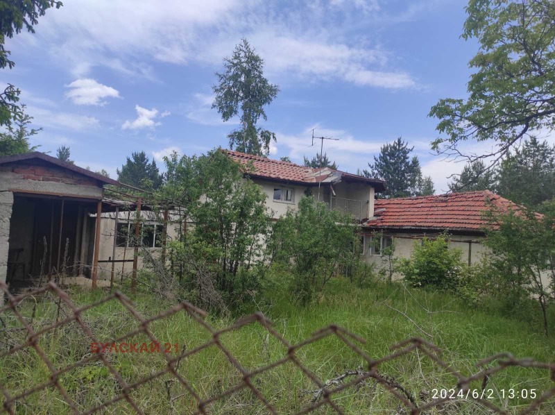 Продава ВИЛА в град София, м-т Щъркелово гнездо - 62 кв.м / 100 000 € » 195 583.00 лв., БУЛСКАЙ 21