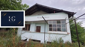 КЪЩА, 90 m2