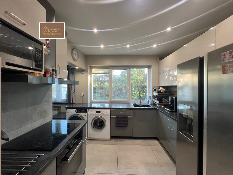 Продава  2-стаен град София , Гео Милев , 65 кв.м | 56475680