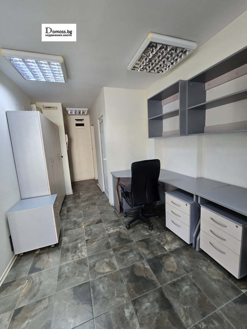Продава  3-стаен град Благоевград , Идеален център , 75 кв.м | 83467779 - изображение [3]