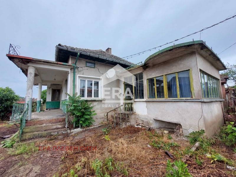 Продава КЪЩА, с. Байкал, област Плевен, снимка 2 - Къщи - 48503820