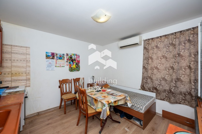 À venda  Casa região Plovdiv , Parvenec , 205 m² | 48860702 - imagem [11]