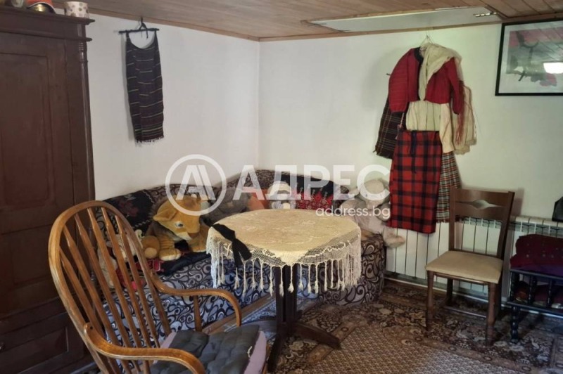 Продава КЪЩА, с. Черневци, област Габрово, снимка 9 - Къщи - 52599371