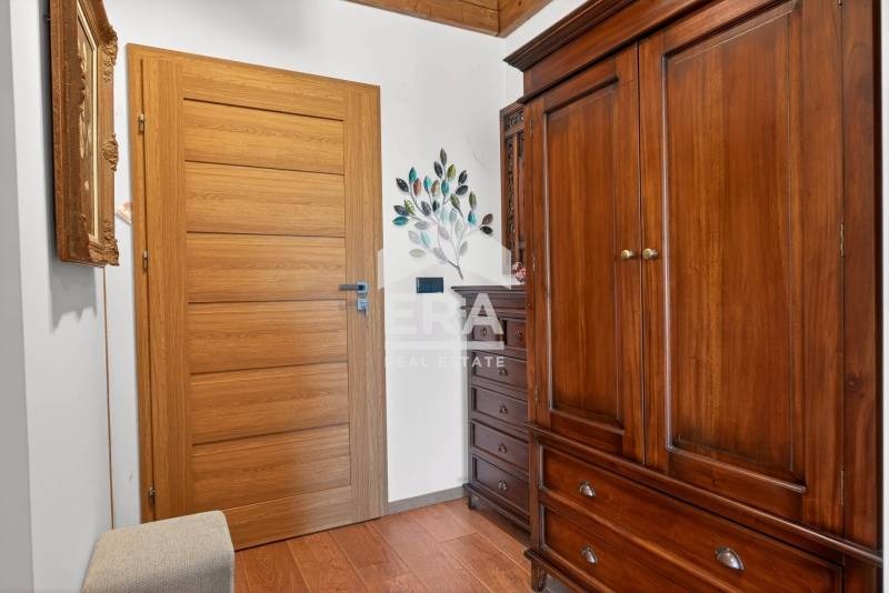 Продава КЪЩА, гр. Варна, Изгрев, снимка 17 - Къщи - 54051433